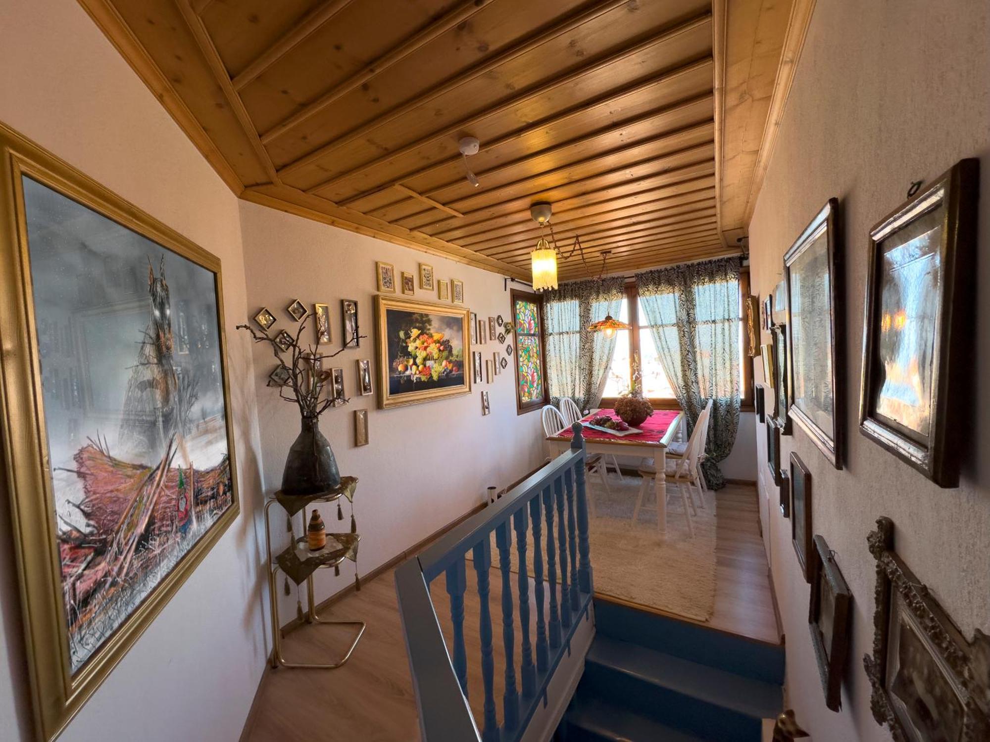 Villa Renovated Old Manor House With Yard Arnaía Exterior foto
